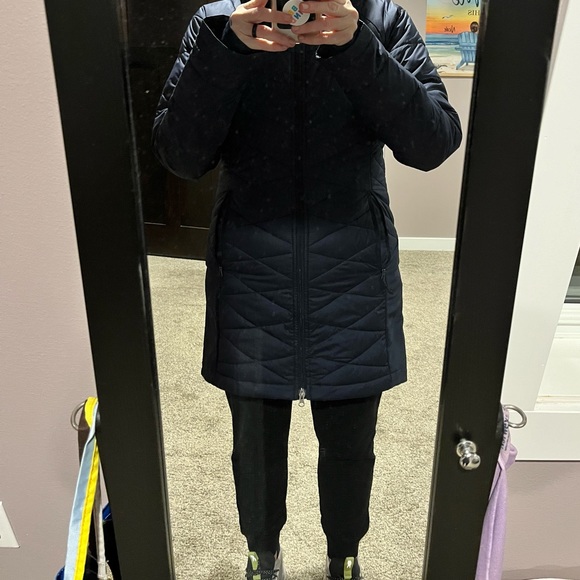 Women’s Navy Colombia Winter Coat, size M, fleece lined, almost new condition - Picture 5 of 6